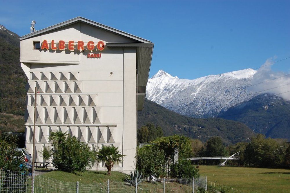 Hotel Bellinzona Sud Swiss Quality Monte Carasso Exterior photo